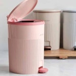 예쁜쓰레기통 예쁜휴지통 페달휴지통 9 2L 스트라이프 페달 9 2L 84MF6721