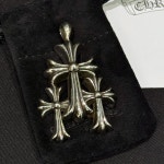 크롬하츠 크롬하츠 크롬하츠 크로스 베이비펫 CH 트리플 참 펜던트