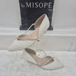 미소페 스트랩 포인트 펌프스 112HH412TG009
