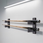 ERMMZZZW 풀 스틱 홀더 벽걸이 랙 당구 큐 수 으로 벽에 두 개를 표시하여 당구대 액세서리와 장비를 정리하는 데 적합합니다 1쌍 1 pair