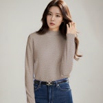 더블파이브 여성용 소프트 반목 니트 M