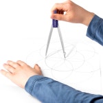 스테들러 STAEDTler 고급 학생용 컴퍼스 2피스 세트 - 퀵셋 센터 휠 유니버설 어댑터 예비 리드가 금속 최대 10 25개의 원을 2 Piece... 