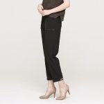 손정완 데일리룩 심플 체인 포켓 슬랙스 ZDL5307