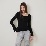 에고이스트 언밸런스 러플 스퀘어넥 니트탑 ES2OKL03