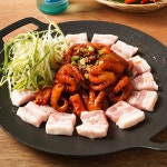 홍익상회 팔팔쭈꾸미 매콤 양념 쭈꾸미 볶음 캠핑 음식 요리 밀키트 맛집