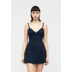 홀리스터 Hollister Co 홀리스터 주식회사 베어 트림 버튼 스루 미니 - 데이 드레스 7774016