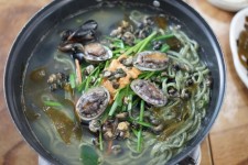 [우도 맛집] ’우도 해녀식당’, 제주도 우도에서 갓 잡은 싱싱한 해물을 제대로 즐긴다.