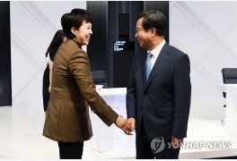 김은혜-김동연, '거액 후원금'·'취업 청탁' 놓고 토론회 난타전