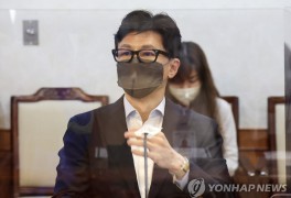 검찰 인사권 쥐고 민정수석 역할까지 맡게 된 한동훈(종합)