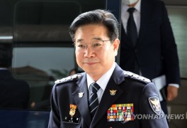 '국기문란' 질책받은 김창룡 경찰청장, 임기 못 채우고 사의(종합)