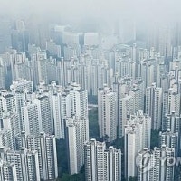 서울 아파트 상반기 거래량 3년만에 최다…가격도 고점 88% 회복