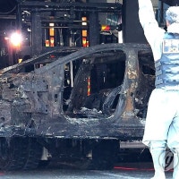 전기차 화재로 쑥대밭 된 인천 아파트…복구 비용은 누가