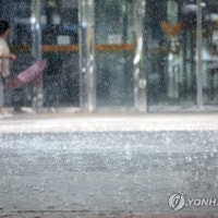 '시간당 41㎜' 광주·전남에 강한 소나기…일부 침수