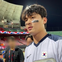 로제 '아파트' 세리머니 제안한 윤동희, 직접 1호 춤사위