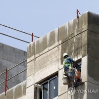 시공사 부도로 입주 지연 창원 공공아파트 5개월 만에 공사 재개