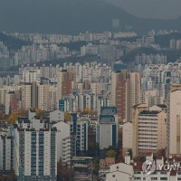 서울 아파트 가격 5주만에 상승 전환…전국 하락폭 축소