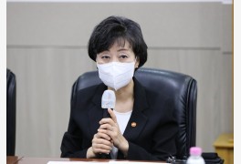 박순애 교육부 장관, '논문 중복게재' 징계 또 발견