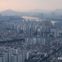 서울 아파트 거래량 늘어…4월 4300건, 5월은 더 늘 듯