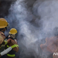 서울 동작구 아파트 지하창고 화재…주민 58명 대피