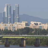 서울 아파트 거래량 3개월째 늘어…5월 5000건 넘어서나