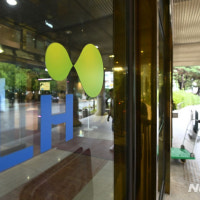 경찰, LH 압수수색…'불법' 재하도급 인지·묵인 여부 확인