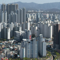 지방 미분양 털기에 '벤츠 E클래스'까지 등장