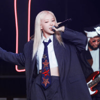 로제 '아파트', 새해에도 열풍…K-팝 여가수 첫 빌보드 '핫100' 톱5(종합...