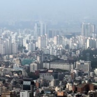 서울 상위 20% 아파트값 25.7억, 하위 4.8억의 5.27배