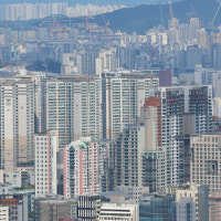 서울 아파트값 23주 연속↑… 상승폭은 2주 연속 축소