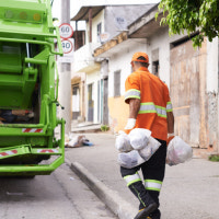 초등생 참변 이어 또 사고… 광주 ‘쓰레기차 불안’ 확산