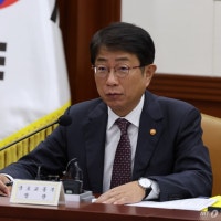 4년간 30% 급등, 아파트 건설현장 곳곳서 파열음…정부, 이젠 아파트 공...