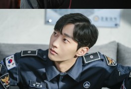 '경찰수업' 진영, 제대 후 복귀식 성공