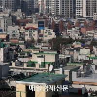 “서민들은 새 집에서 살면 안되나”…서울 아파트 2배 늘 동안, 신축빌라 60...