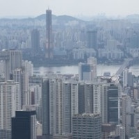 서울아파트 쇼핑하던 중국인도 외면?…외국인 한국 부동산 매입 줄었다...