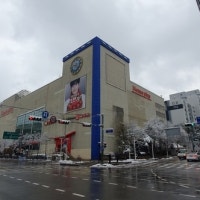 ‘기업회생’ 홈플러스 마트 매각 나섰지만…“재개발도 어려워” 시장...