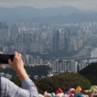 서울아파트값 미친듯이 올랐다…10월 상승률 1.46%, 올 들어 최고