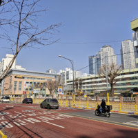 초중고 5분컷, 뚝섬 한강뷰까지…재건축 늦어져도 버틸만한 이곳은?[박...