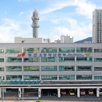 부산 아파트서 물줄기 뿜어져...