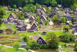 삐죽 솟은 집, 동화 같은 풍경… 일본 '알프스 마을'로 떠나요