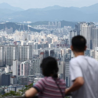 새 아파트 다 지었는데…