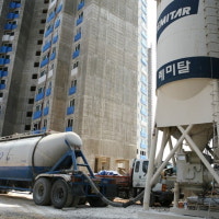 분양가 고공행진 주범이라더니…