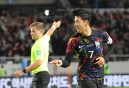 한국, 코스타리카와 2-2…손흥민 프리킥 동점골