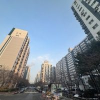 “임대 아파트 떼어내!” 강남 병세권 집주인 임대단지와 땅 가른다[부...