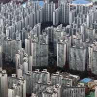 “14억 아파트 사자” 좋아했는데…5년 만에 ‘반토막’, 도대체 무슨 일...