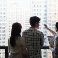 “여보 집값 오른대” 내집마련 상반기가 적기…재건축보다 신축이 유망...