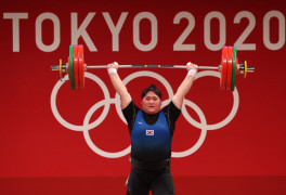 [도쿄올림픽]이선미, 여자 역도 최중량급 4위…리원원 금메달