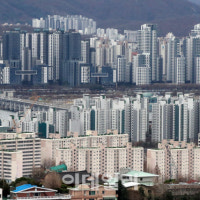 서반포·DMC 타지역 붙이기 '꼼수'…정작 명칭 떼는 강남 아파트