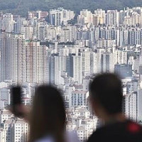 서울 아파트 1채 사려면?…“연봉8000만원, 한 푼도 안 쓰고 11년 모아야...