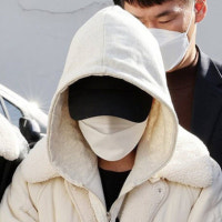 6개월 딸 아파트 15층서 던진 친모…항소심서 20년 구형