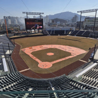 '대전의 새 명물'...개장 앞둔 대전 한화생명 볼파크, 미리 가보니 역시